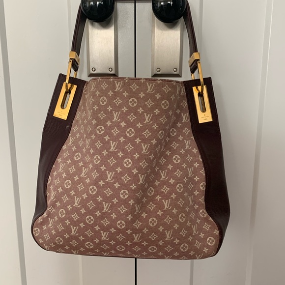 Louis Vuitton Limited Edition Hobo Bag - Picture 4 of 11